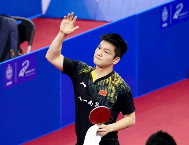 步行者有人 步行者有人